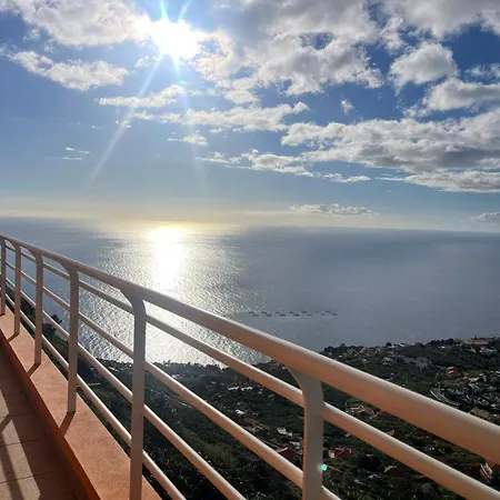 The Apartament Arco da Calheta (Madeira)